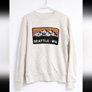 League Pacific Northwest Graphic Women's Sweater - Cream, Seattle, Size M